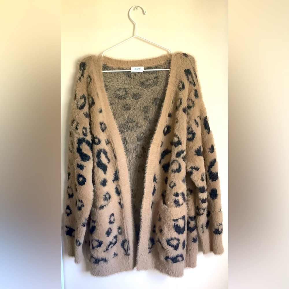 Bluivy S/M Oversized Cardigan